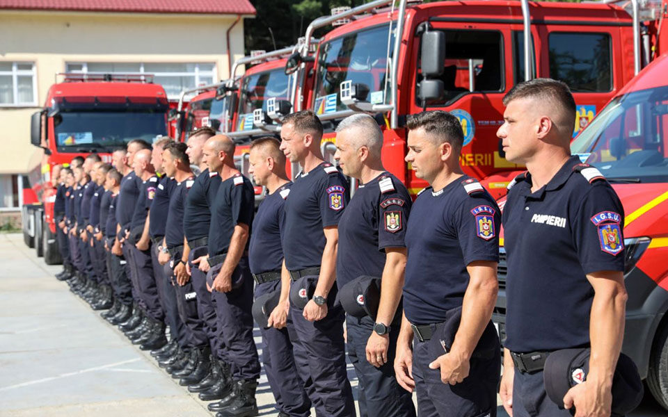 European firefighters start Greek summer mission