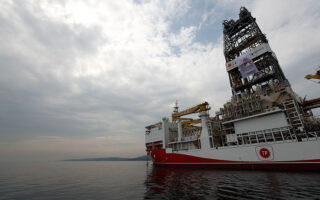 Turkey plays politics with drillship’s sailing