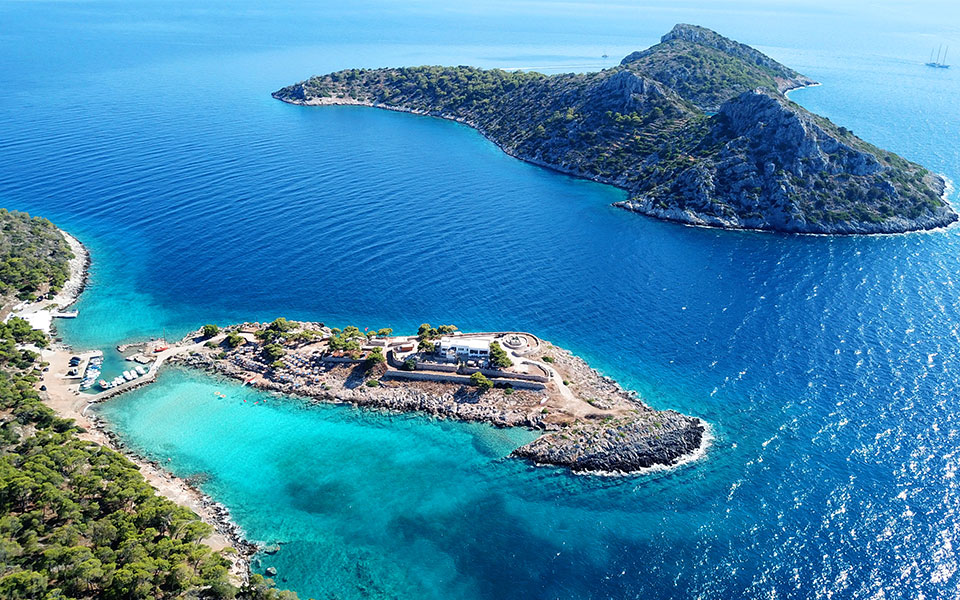 5-charming-island-day-trips-from-athens5