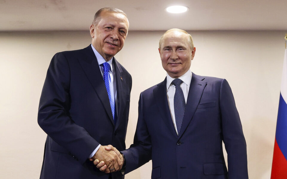 Meeting Putin once again, Turkey’s Erdogan walks his own path