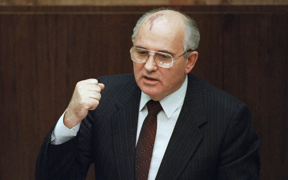 Greece expresses grief over Gorbachev’s death
