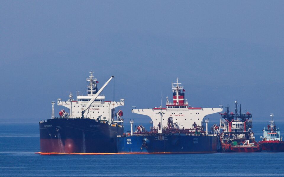 Iranian tanker reloading oil in Greece that was confiscated by US