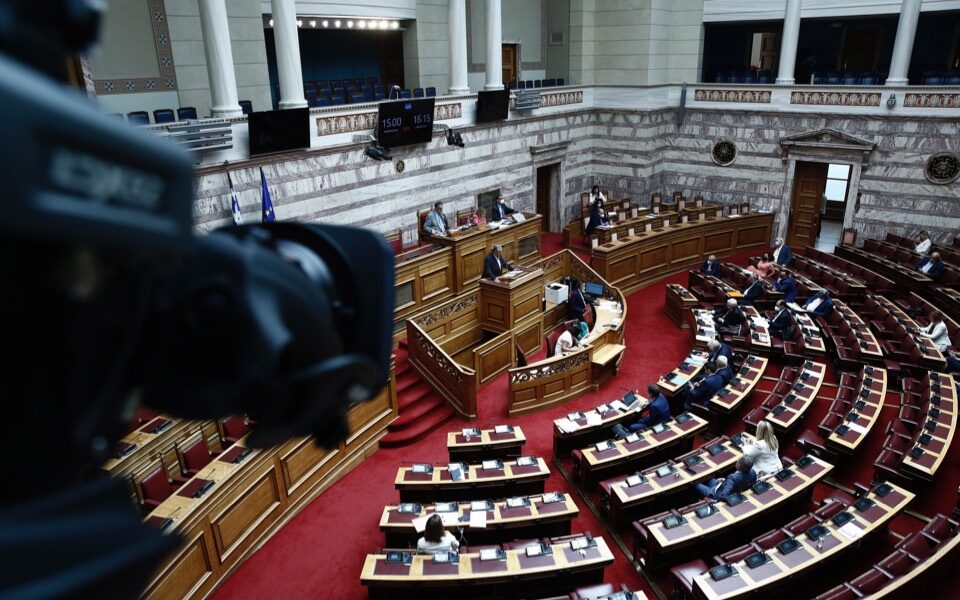 Greek-French deal to avoid double taxation heads to Parliament