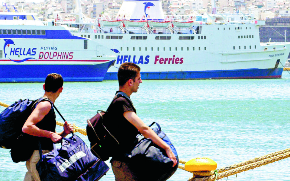 Yearly 11% rise in passenger traffic at Attica ports