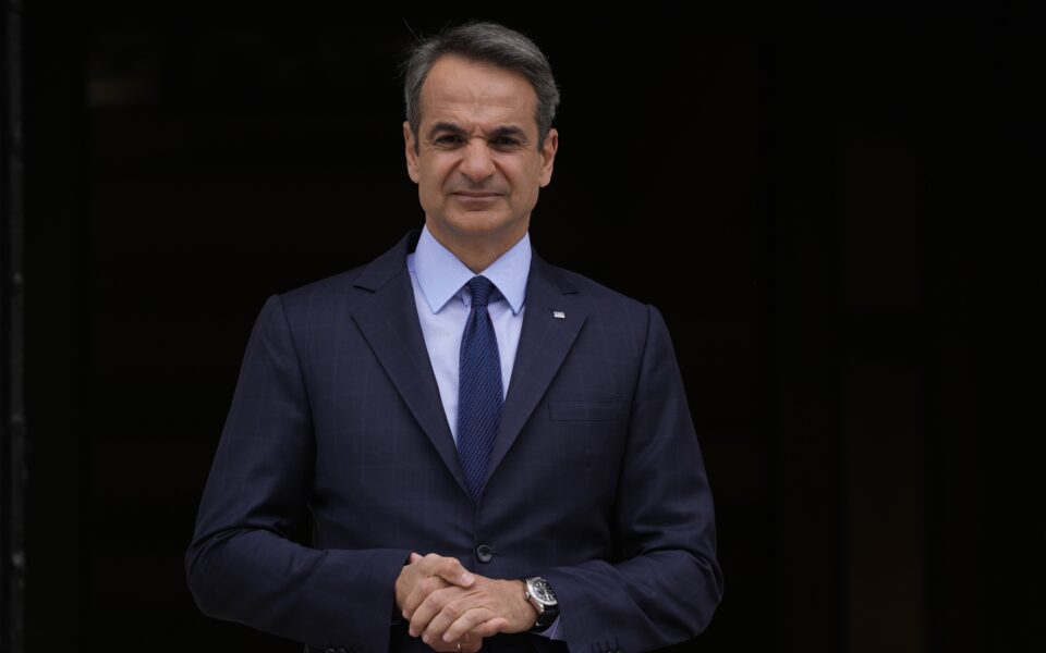 Mitsotakis condemns Russia’s annexation of Ukrainian territory