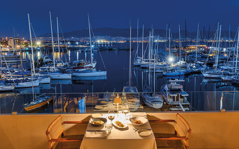 the-best-places-to-enjoy-seafood-in-athens1