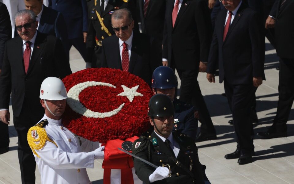 ‘Erdogan wants a deal in the Aegean’