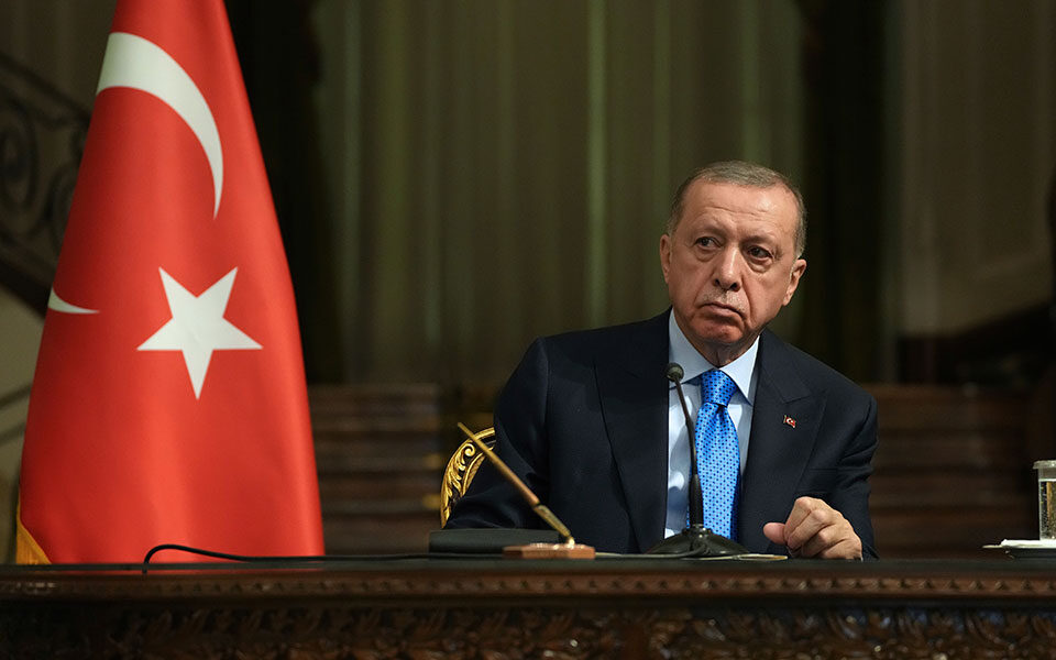 Turkish president issues fresh threat against Greece