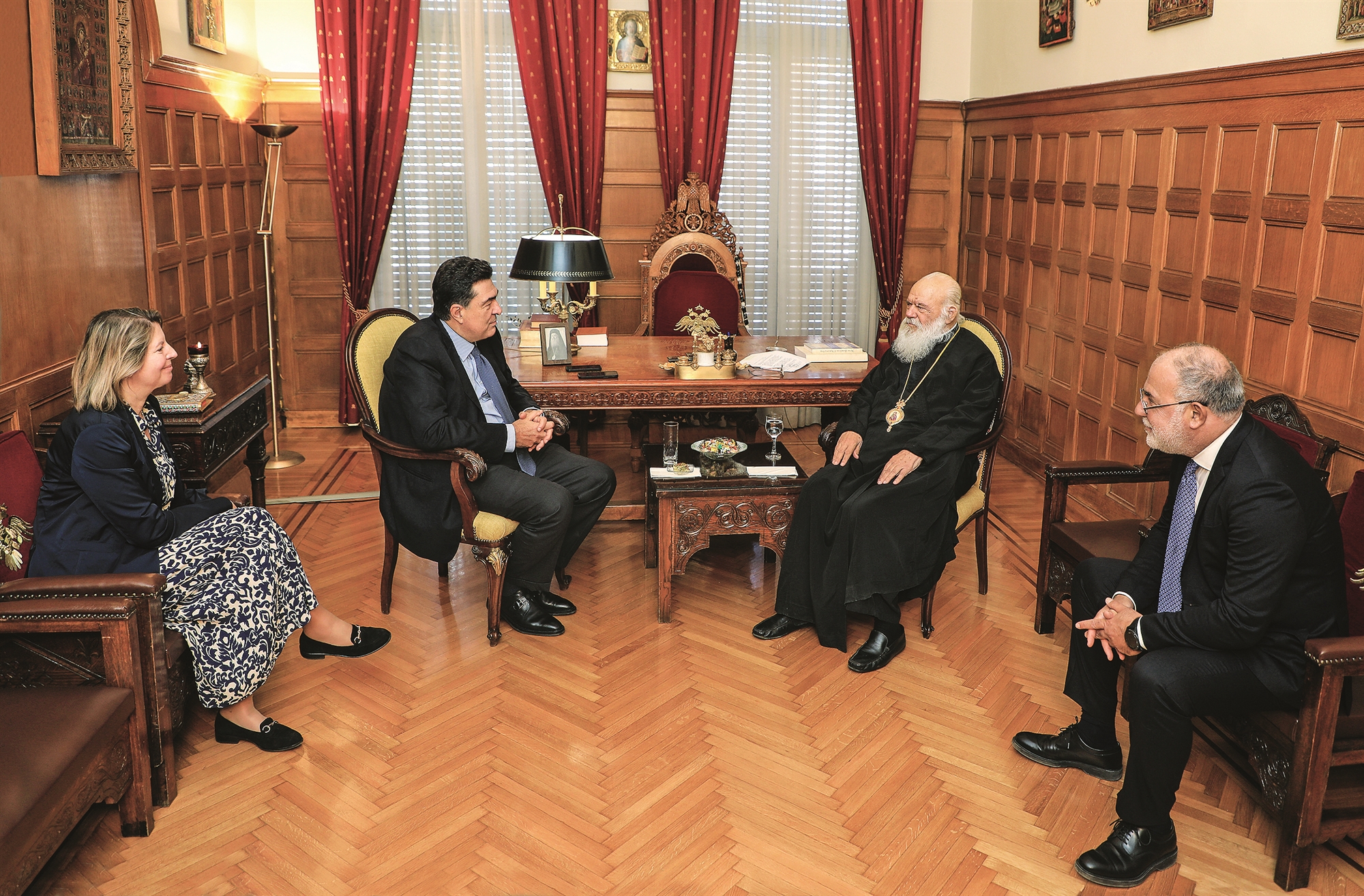 i-am-neither-with-tsipras-nor-with-mitsotakis-i-am-a-man-of-the-church1