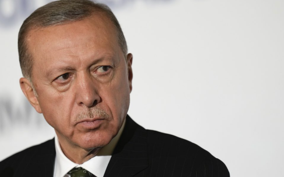 Turkish president dismisses Menendez warning over F-16 sale
