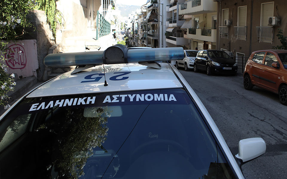 Two arrested for dozens of car thefts, robberies in Thessaloniki