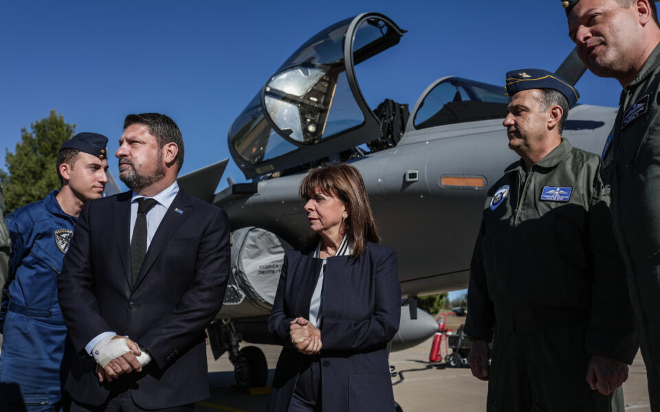 President Sakellaropoulou visits 332 Air Force Squadron; briefed on Rafale aircraft potential
