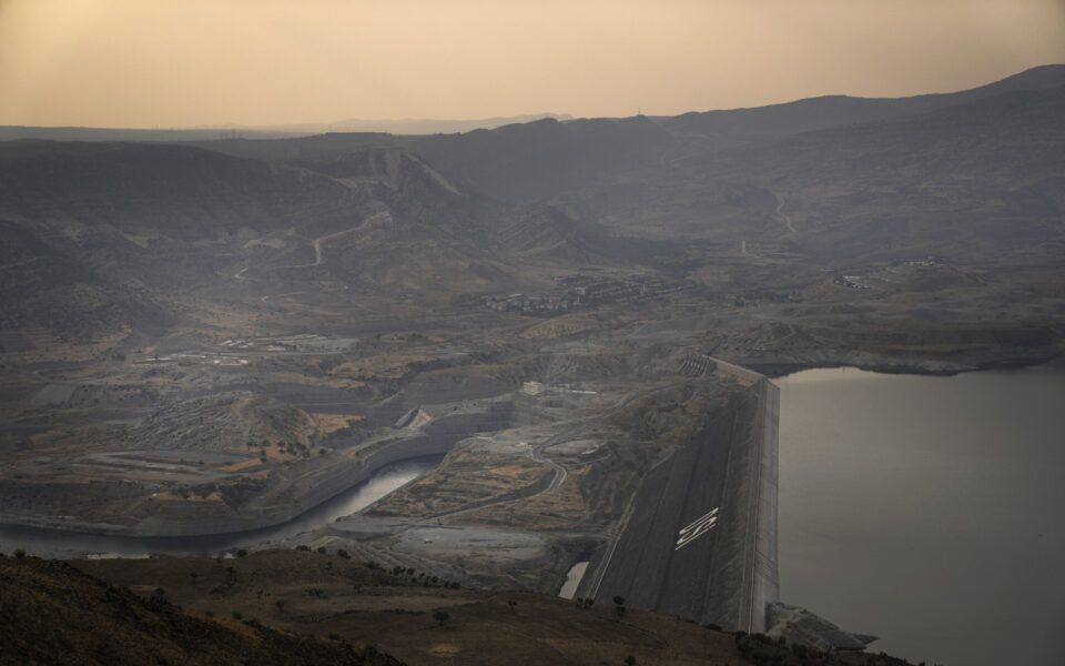 Politics, climate conspire as Tigris and Euphrates dwindle