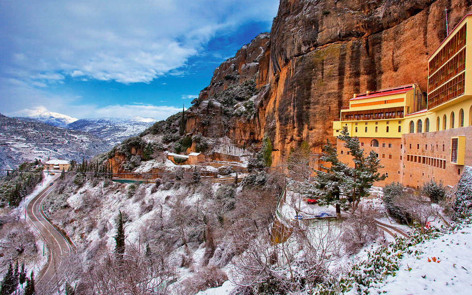 the-top-10-places-to-visit-in-greece-in-the-winter5