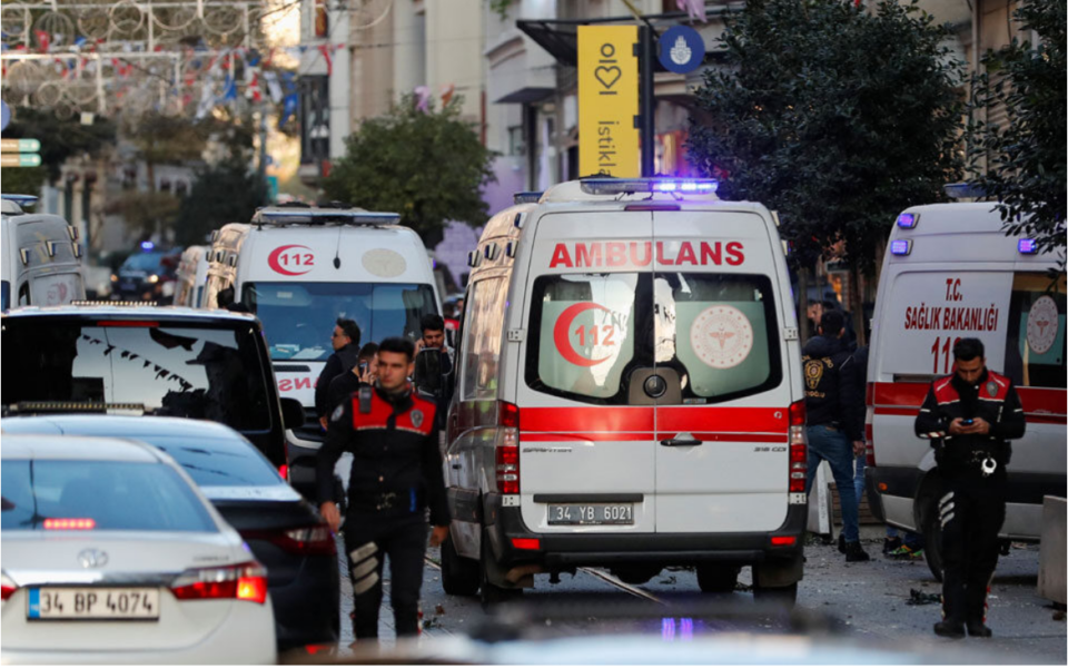 Bomb hits major Istanbul avenue, kills 6, wounds dozens