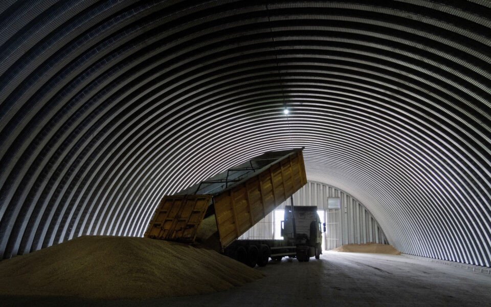 Analysis: Ukraine lacks viable plan B to boost grain exports via rail, road or river