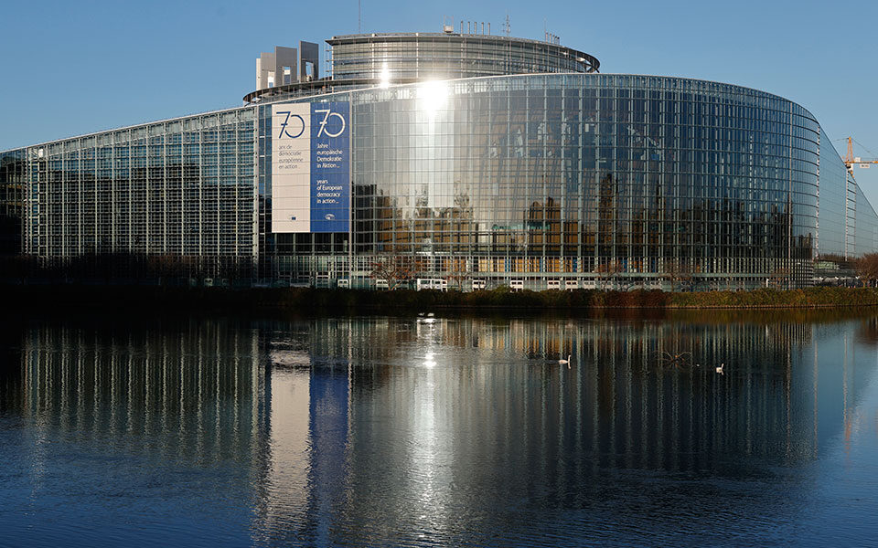 European Parliament lifts immunity of two Greek MEPs