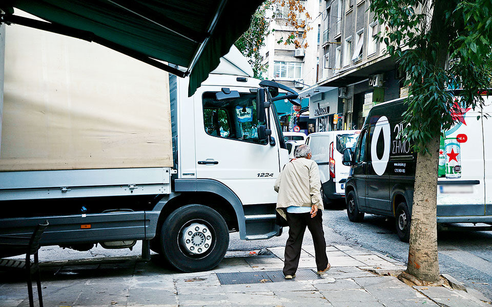 Athens city center to close to trucks