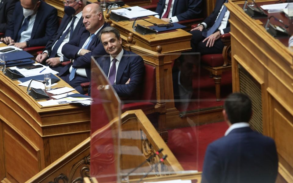 Mitsotakis and Tsipras clash in parliamentary debate on wiretapping bill