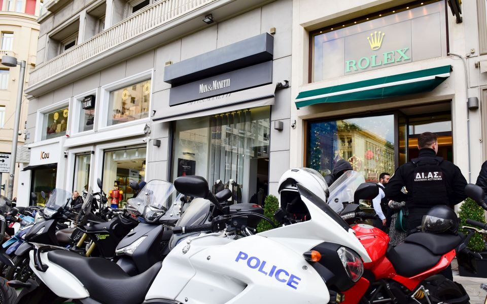 Police make arrests for ‘Pink Panthers’ heist in Athens