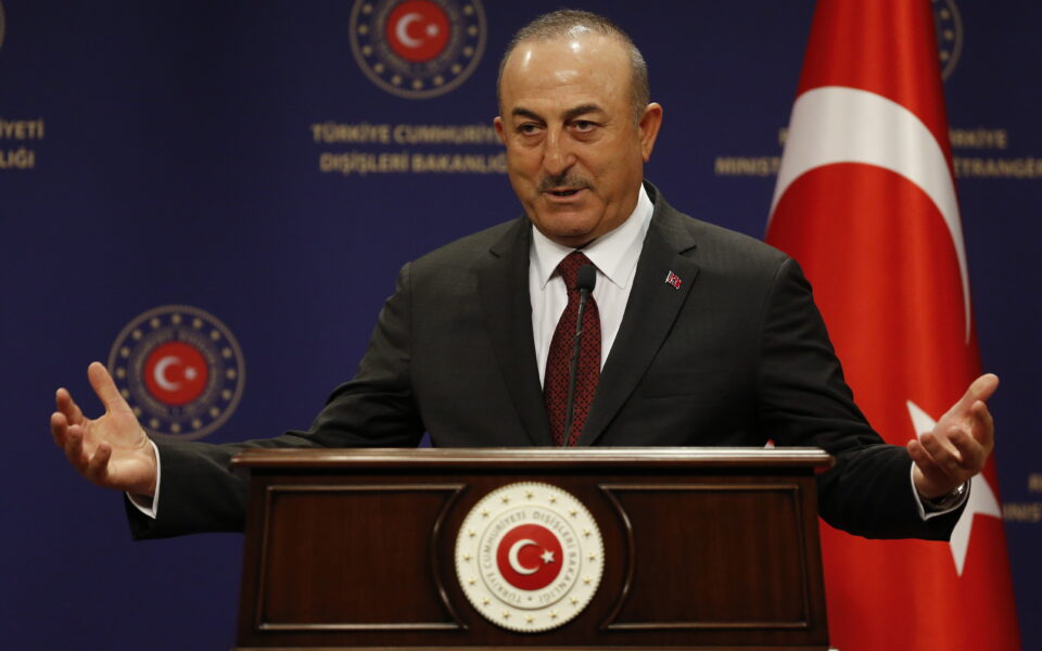 Turkey reiterates threats over Crete