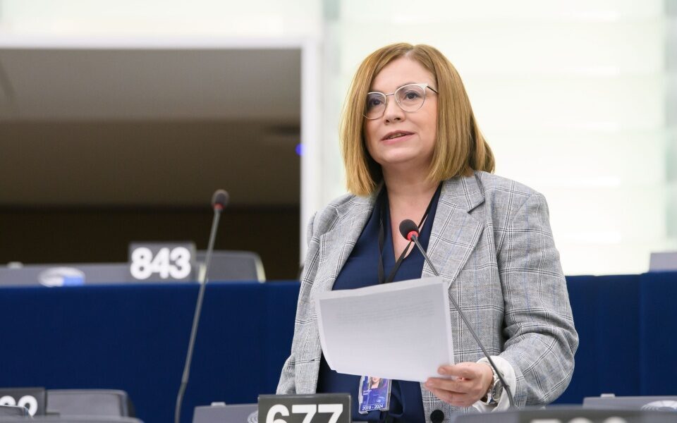 MEP Spyraki pays back 21,240 euros amid allowance probe