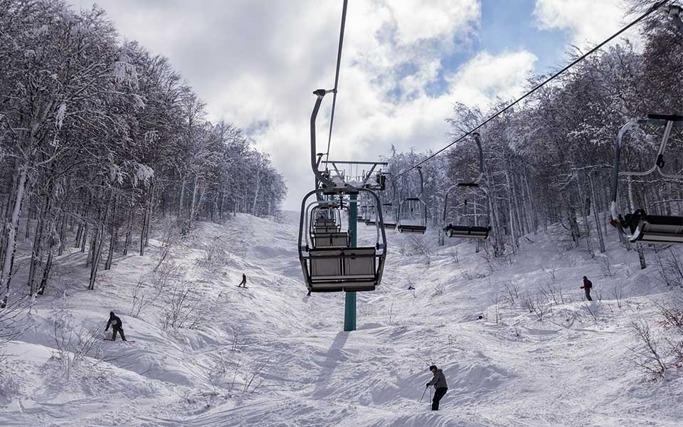 at-a-glance-the-ski-and-snowboarding-centers-of-greece11