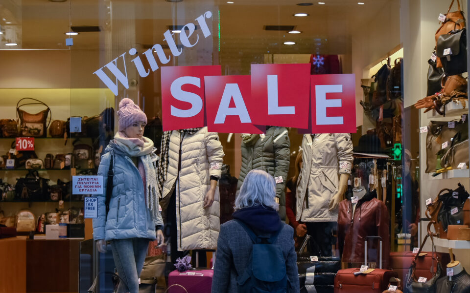 Greece’s 2023 winter sales kick off