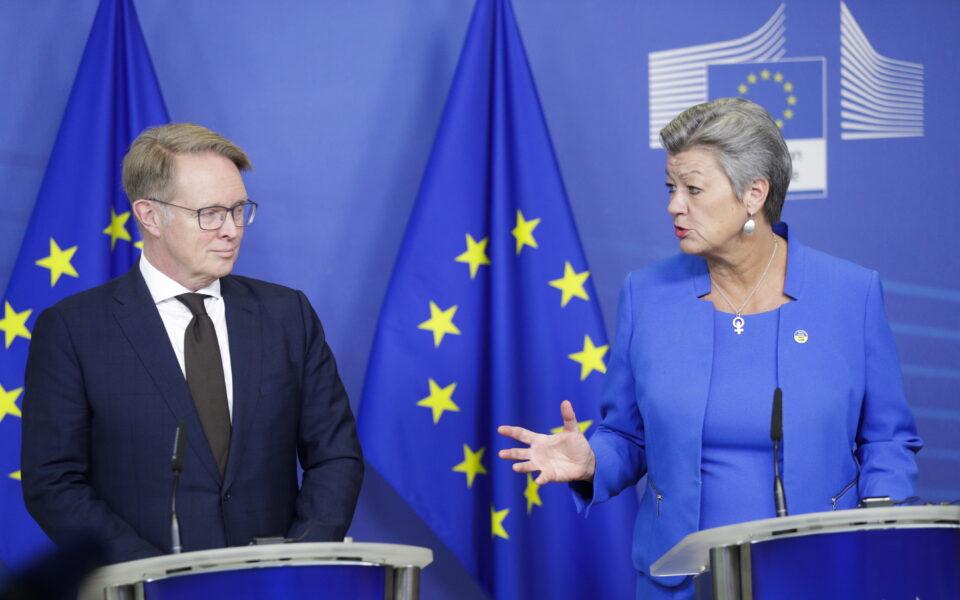 EU border chief pledges transparency, no illegal pushbacks