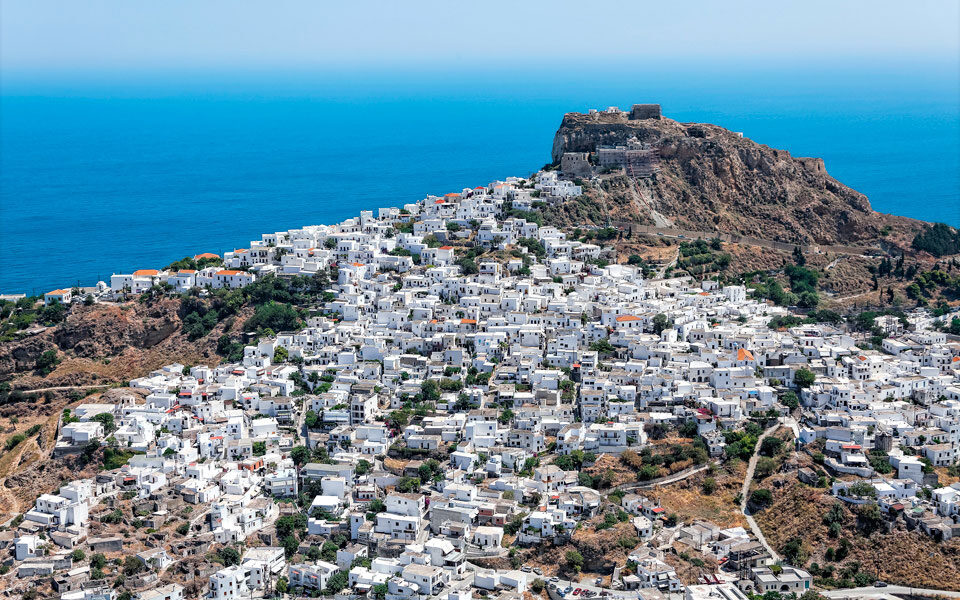 Greek islands have less air pollution than mainland