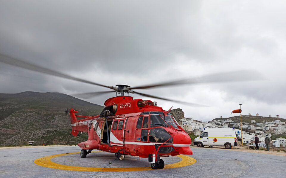 Baby girl with Covid-19 airlifted to Athens hospital