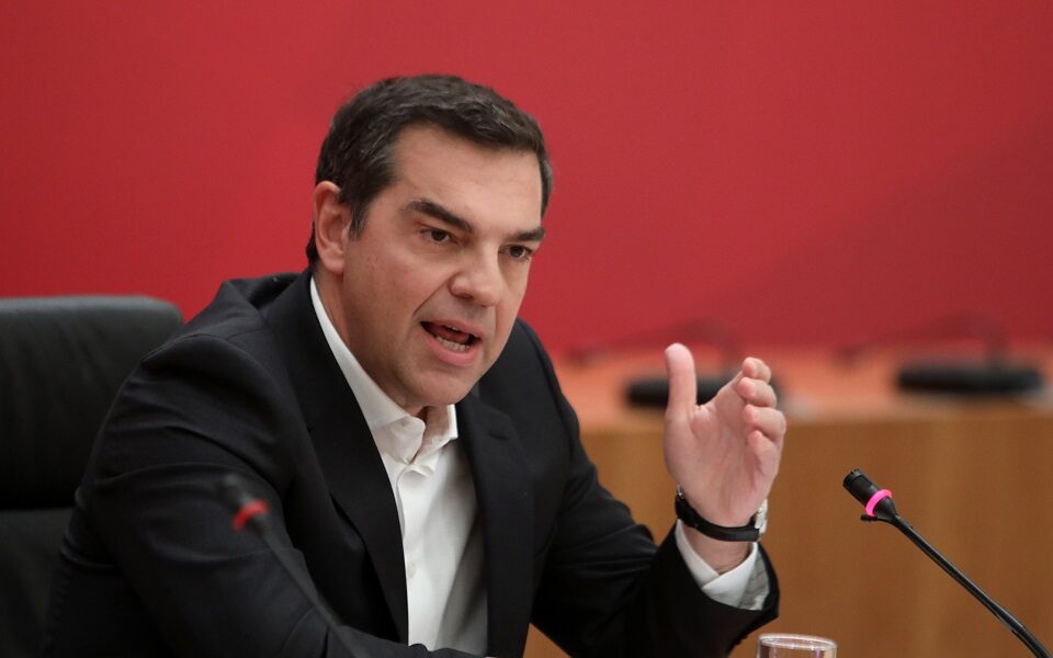 SYRIZA demands dissolution of Parliament, elections now