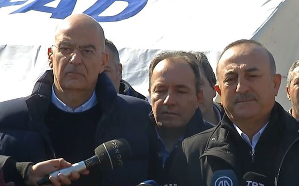 Dendias-Cavusoglu: ‘We need not wait for natural disasters to improve our relations’