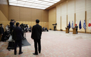 Ο Πρόεδρος της Japan Tobacco επαινεί τον Πρωθυπουργό για την ενθάρρυνση των επενδύσεων