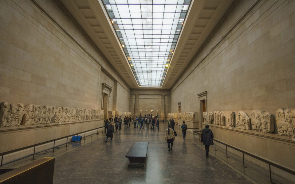 Parthenon marbles could be seen both in London and Athens, museum chair says