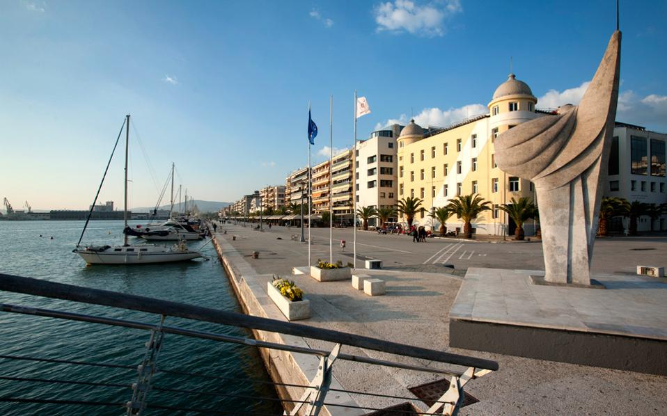 Eight expressions of interest in Volos port sale