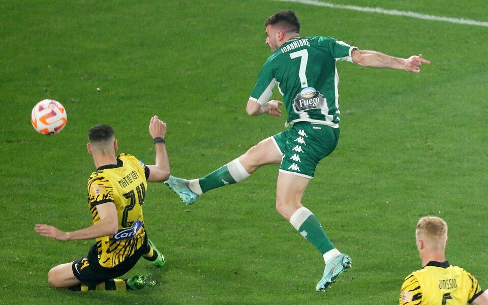 Athens derby ends in a stalemate, Greens remain on top