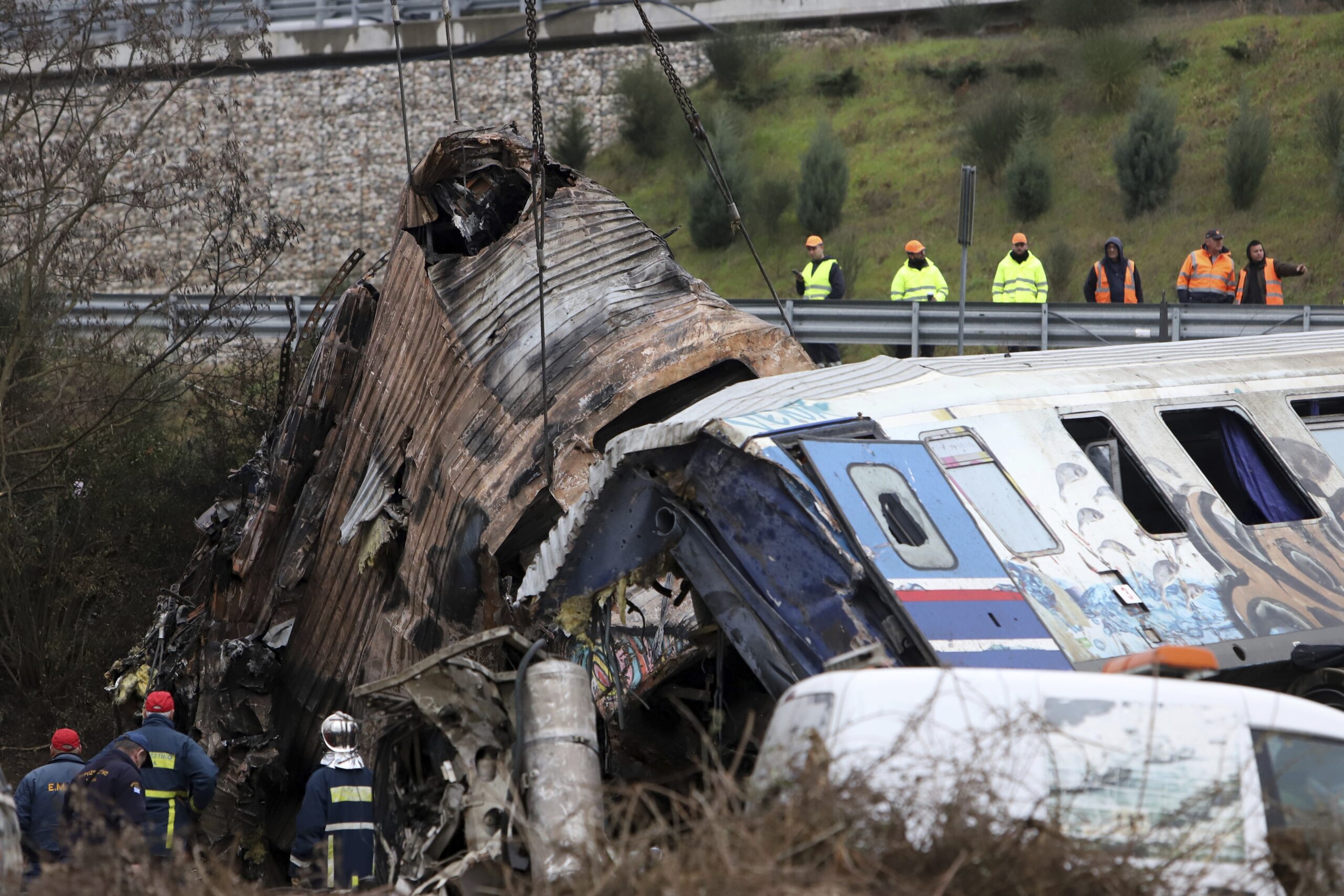 PM: Train crash probe must be given highest priority 