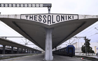 Greek railway workers extend strike over train crash 