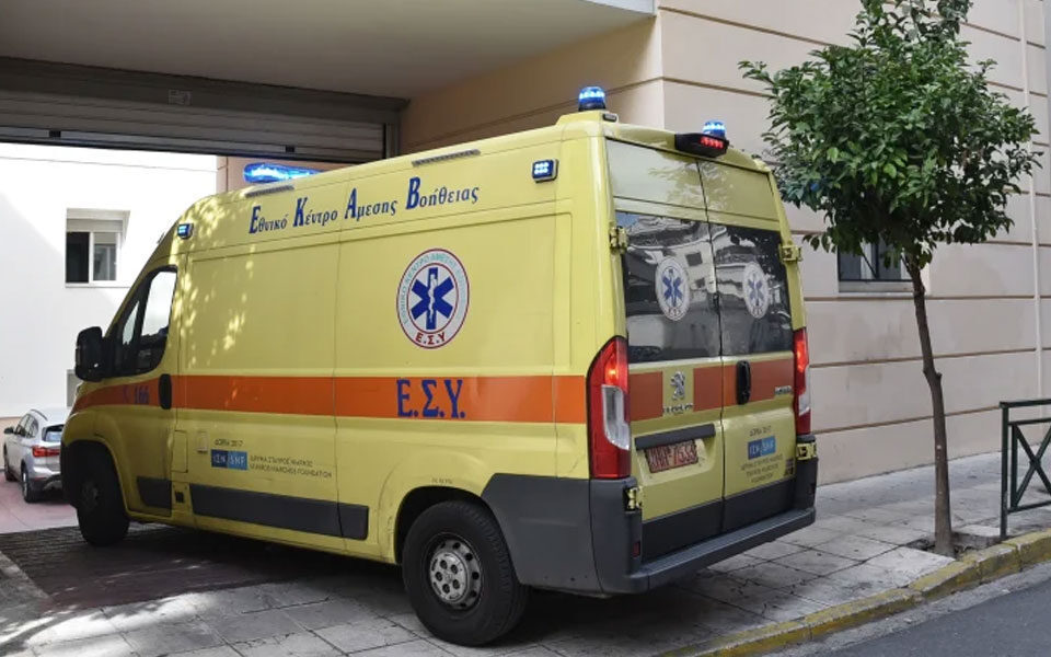 Eight-year-old student loses part of finger in Thessaloniki school incident