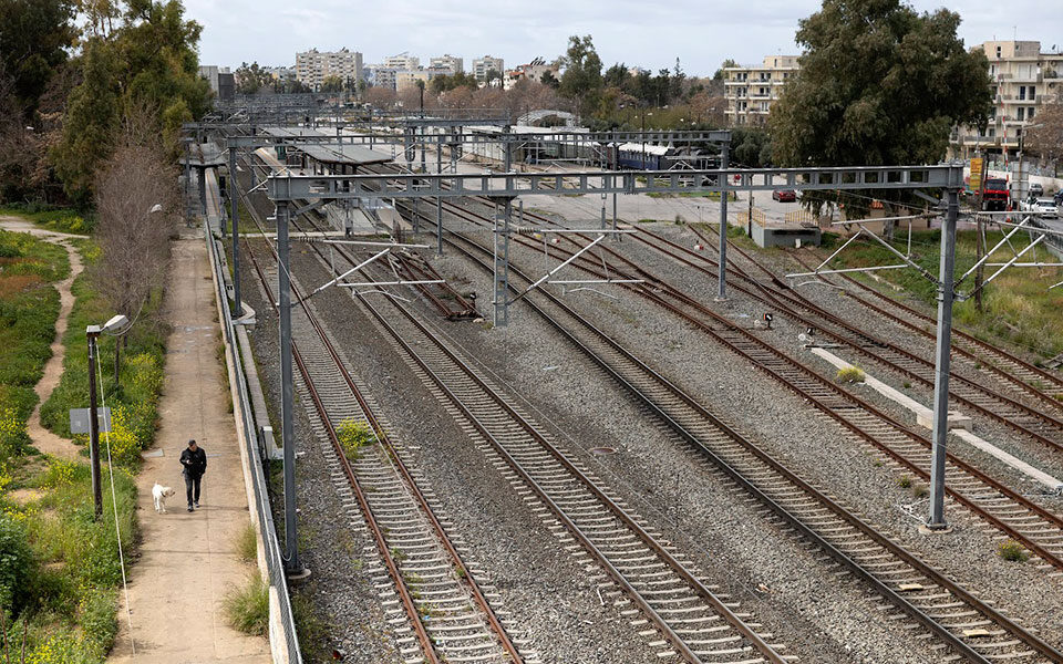 EU sending experts to help Greece improve rail safety
