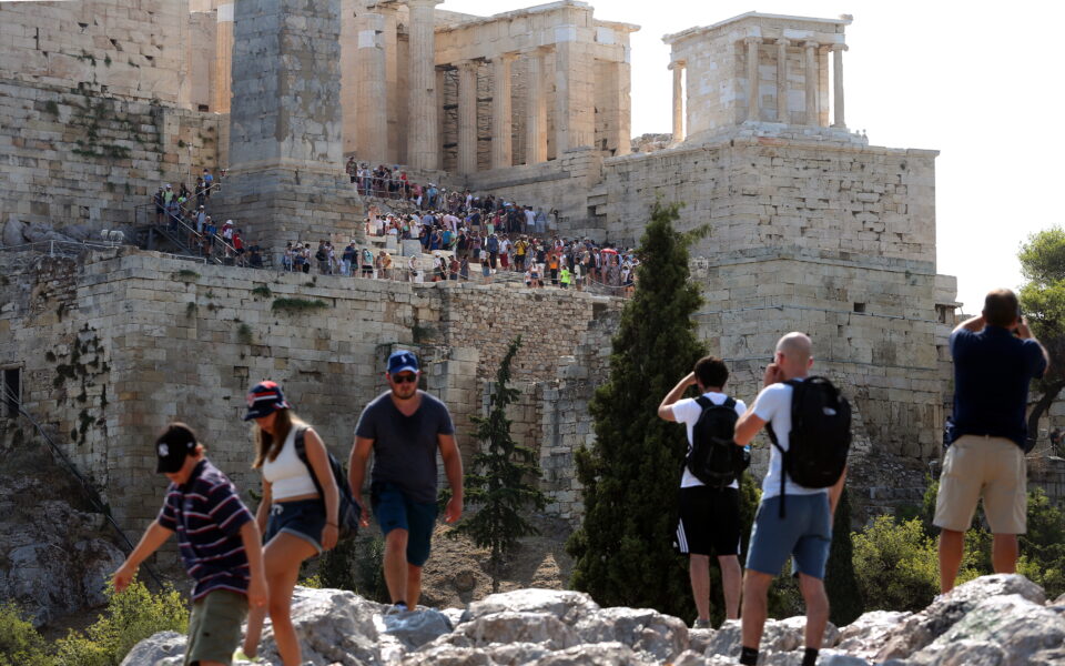 Tourism hits 8-month record