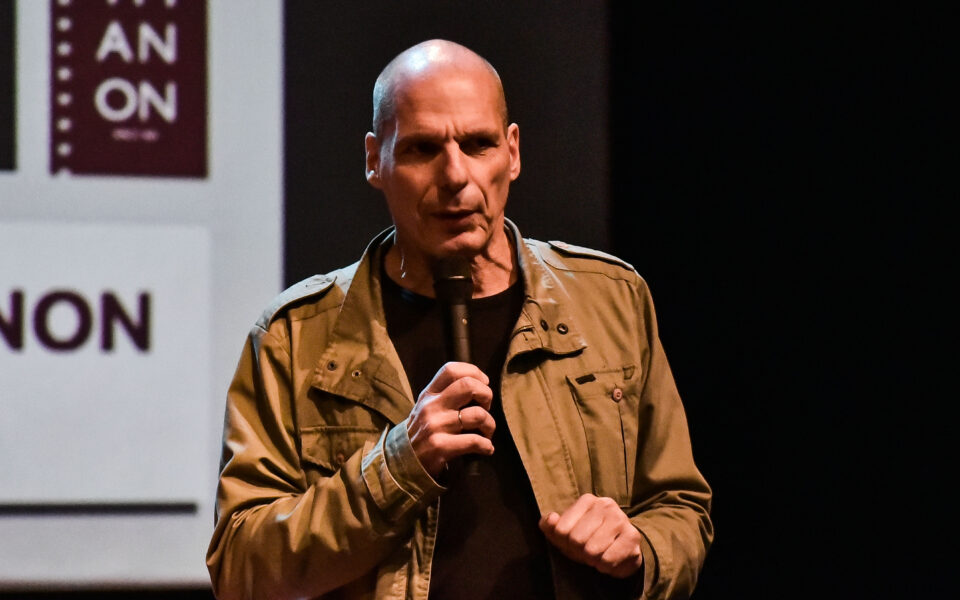 Police arrest 17-year-old suspect over attack on Varoufakis