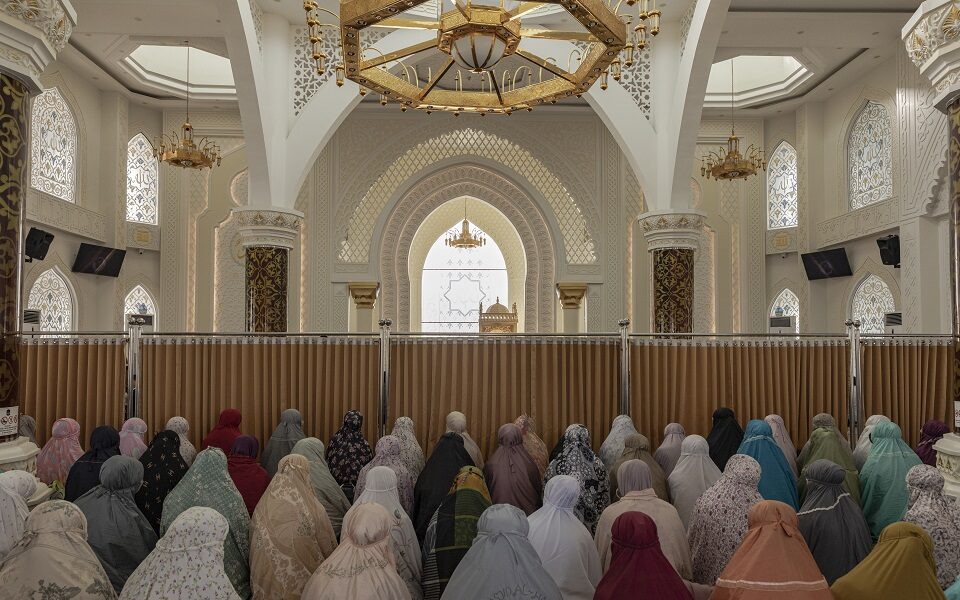 The young Muslims challenging Islam’s status quo