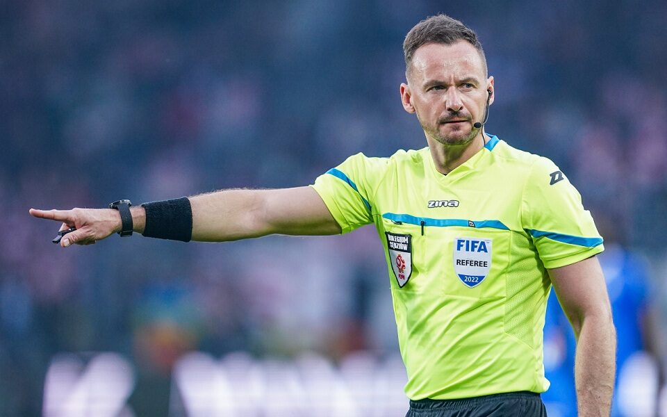 Polish referee invited to officiate in Greece is replaced after tussle with Greeks
