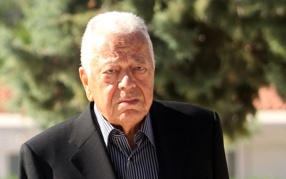 Publisher Giorgos Bobolas, 95, dies