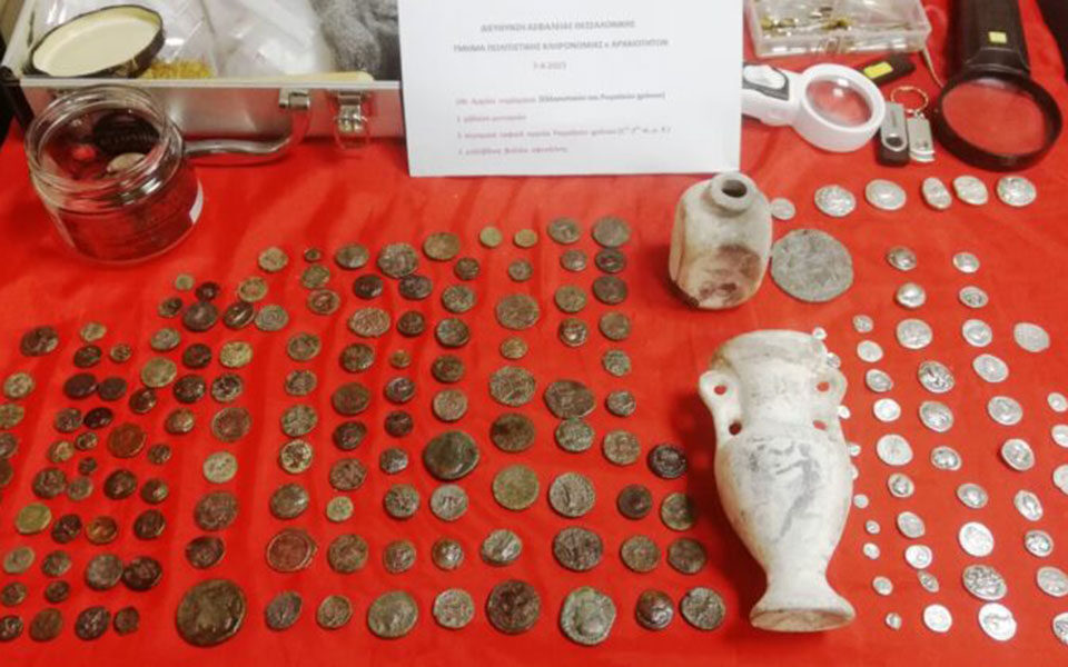 Man arrested over antiquities smuggling in Thessaloniki