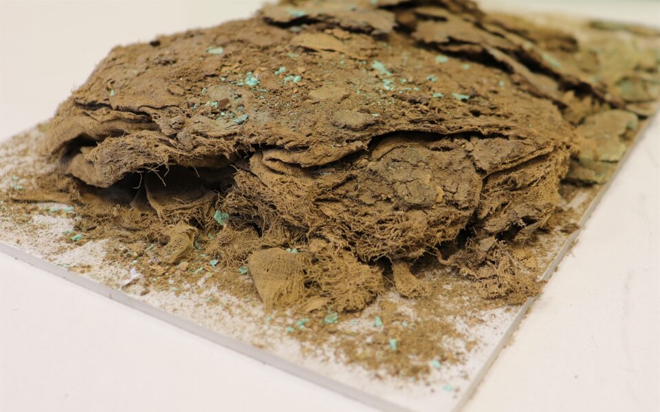 Ancient textiles draw archaeologists’ interest