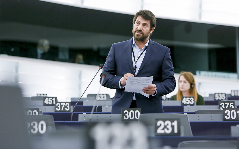 Committee votes to waiver immunity of MEP Alexis Georgoulis