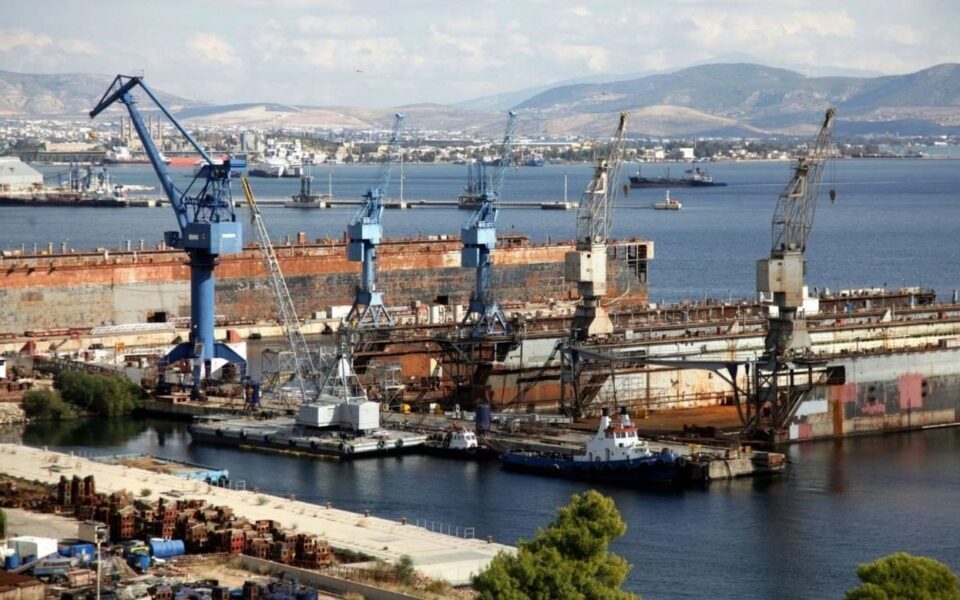 Elefsina shipyard streamlining deal to be signed on Monday